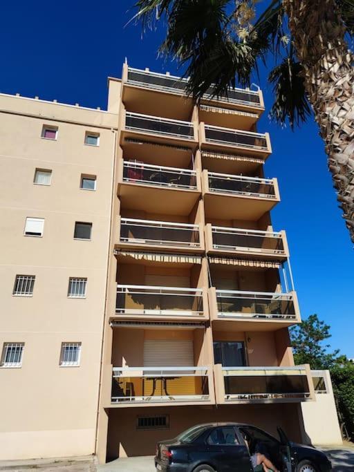 Studio 4 Pers Coeur Du Lavandou 5Mn A Pied Des Plages 르 라방두 외부 사진